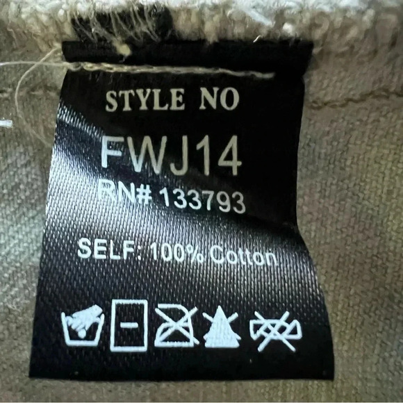 POL Shimmering Jewel Denim Jean Jacket Beaded Distressed Size Large - Picture 16 of 16